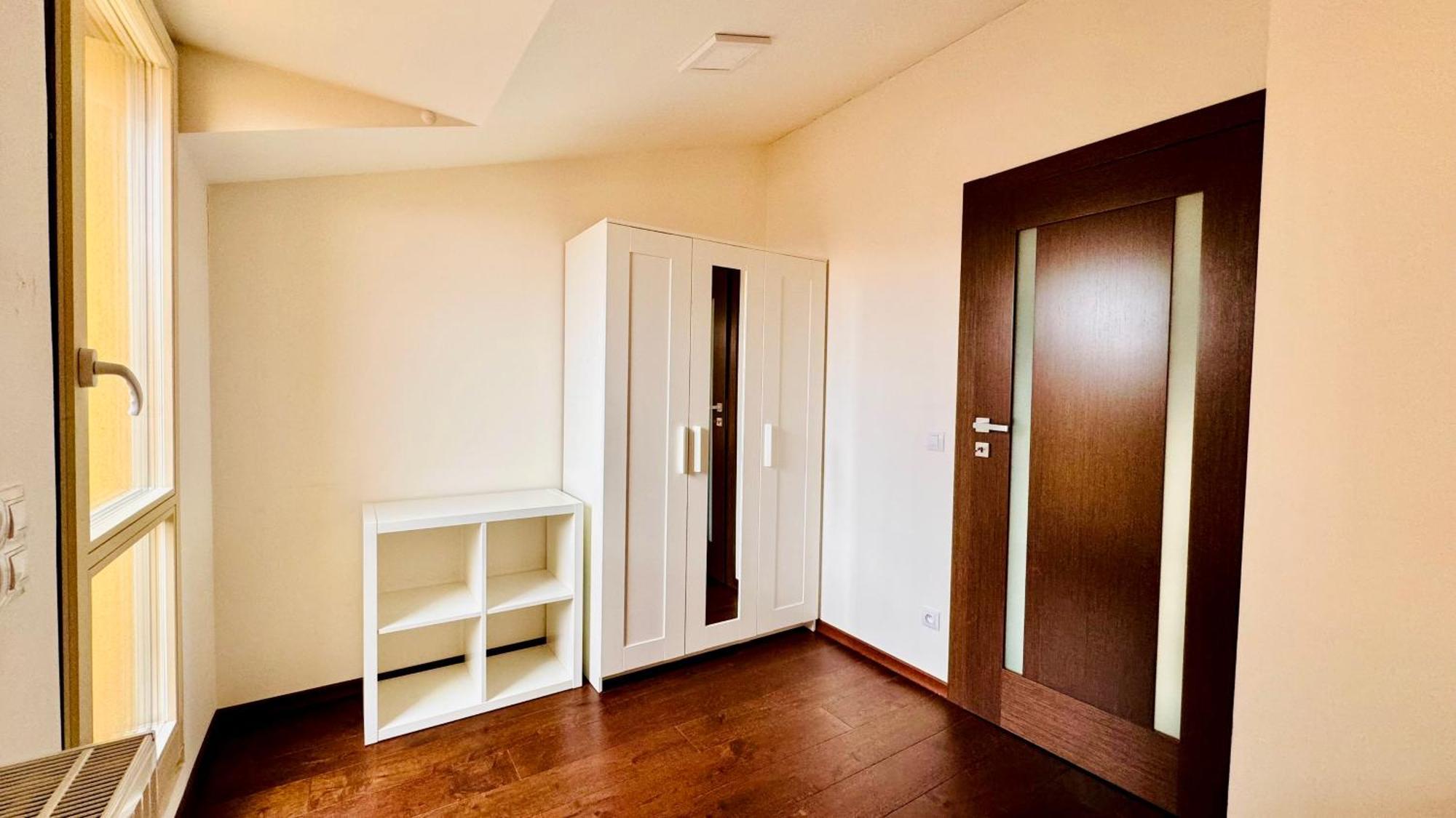 Loft Jecna 43, Apartment